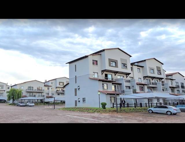 1 BEDROOM APARTMENT FOR SALE IN SUNNINGHILL